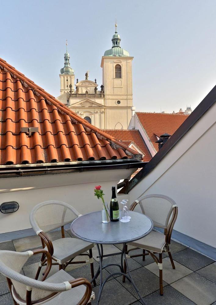 Old Town Boutique Apartments Prague Luaran gambar