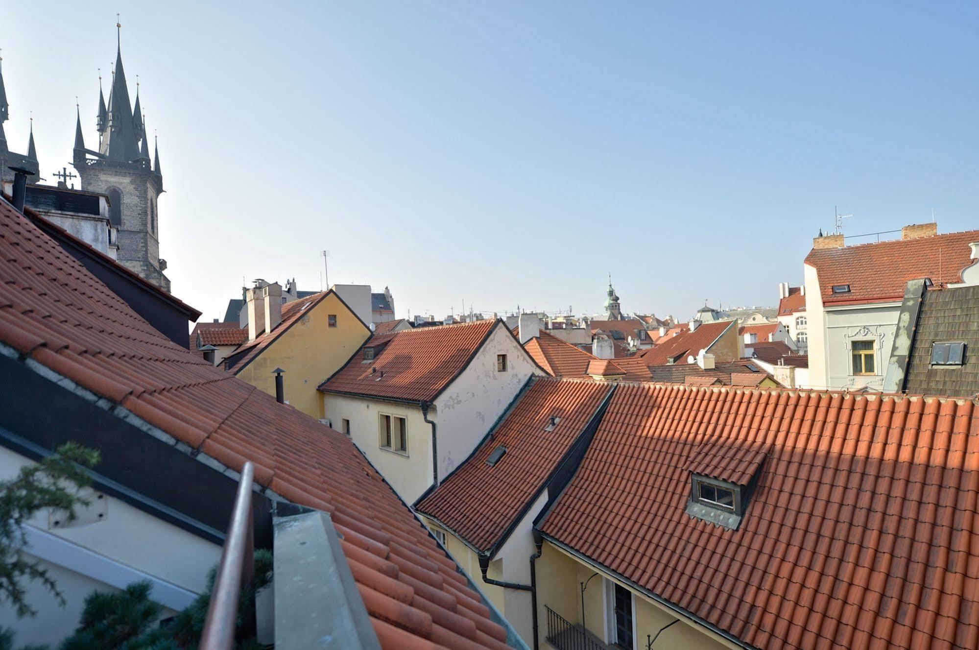 Old Town Boutique Apartments Prague Luaran gambar