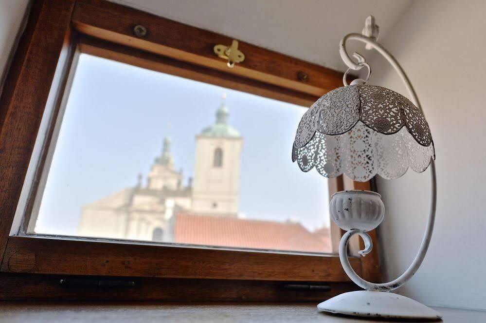 Old Town Boutique Apartments Prague Luaran gambar